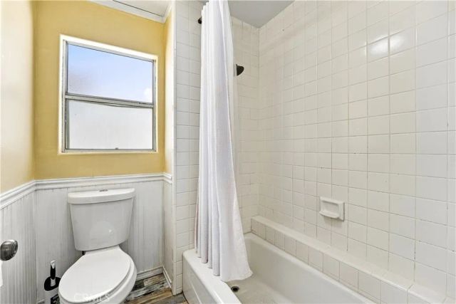 7436 Bobbyboyar Avenue, West Hills, CA 91307