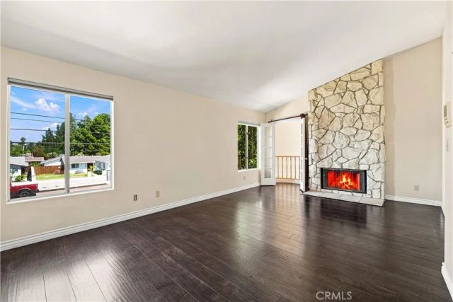 7436 Bobbyboyar Avenue, West Hills, CA 91307