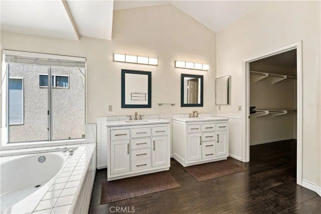 7436 Bobbyboyar Avenue, West Hills, CA 91307