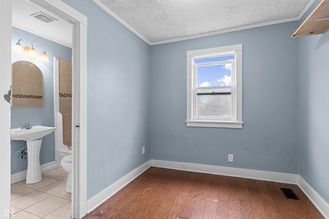 1736 N Graham Avenue, Indianapolis, IN 46218