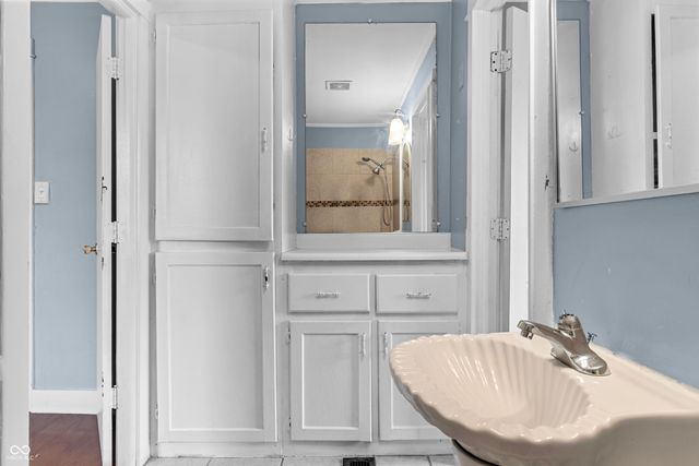 1736 N Graham Avenue, Indianapolis, IN 46218