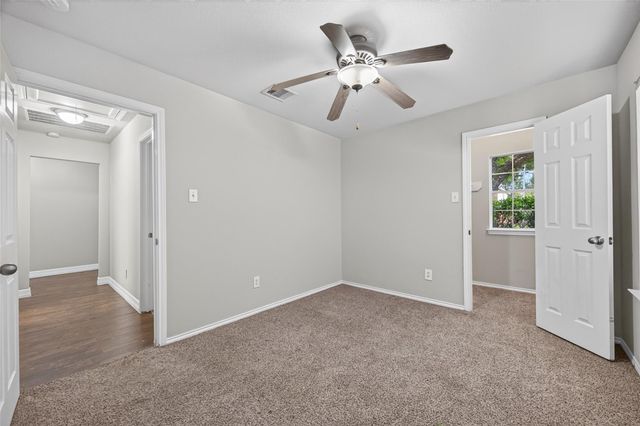 12835 Cooper Breaks Drive, Humble, TX 77346