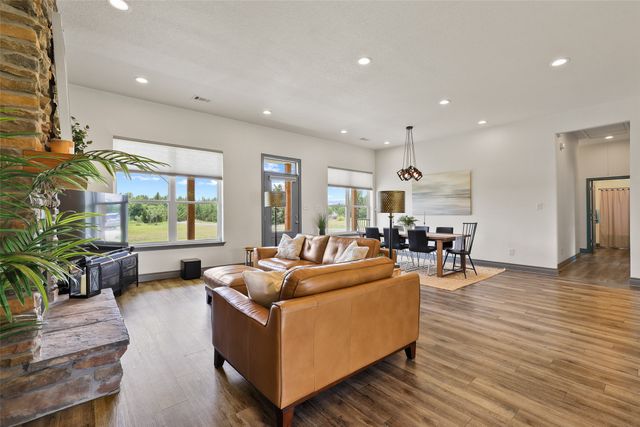 5464 County Road 1120, Farmersville, TX 75442