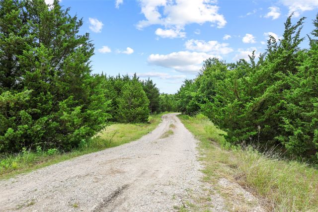 5464 County Road 1120, Farmersville, TX 75442