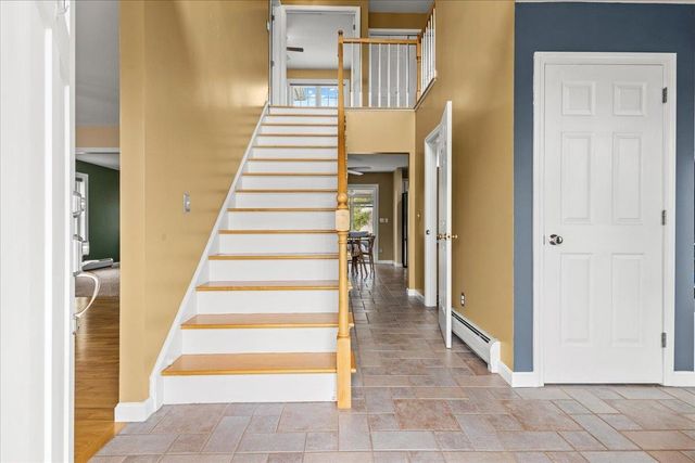 83 Butler Drive, South Burlington, VT 05403