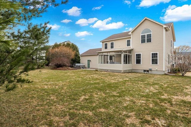 83 Butler Drive, South Burlington, VT 05403