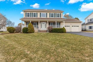 83 Butler Drive, South Burlington, VT 05403