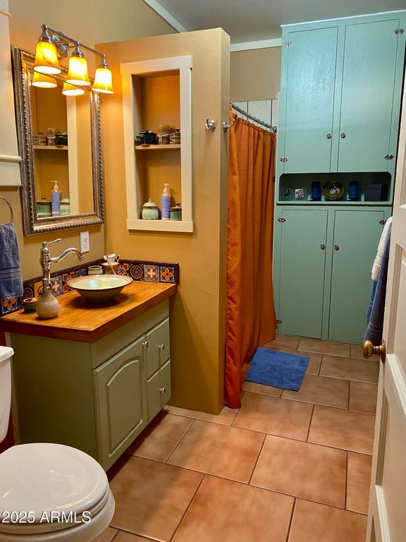 Image 10 of property listing at 340 W LA MINA Avenue, Ajo, AZ 85321