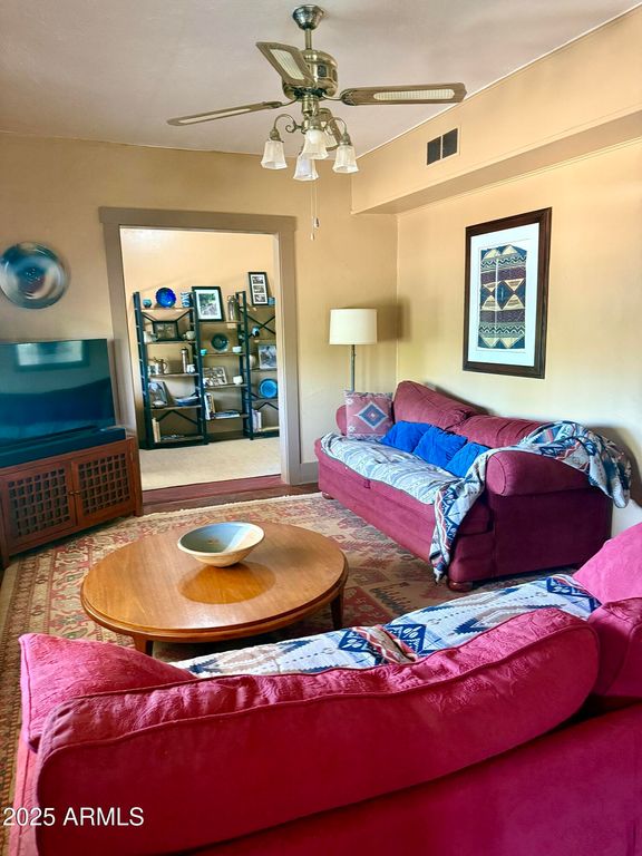 Image 5 of property listing at 340 W LA MINA Avenue, Ajo, AZ 85321
