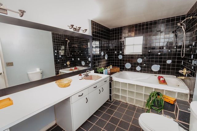 403 BIGSTAFF COURT, Winter Haven, FL 33884