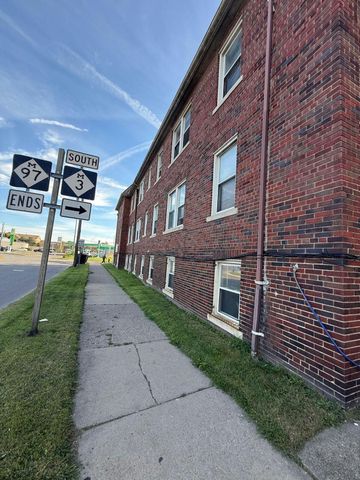 11255 Charlemagne Street, Detroit, MI 48213