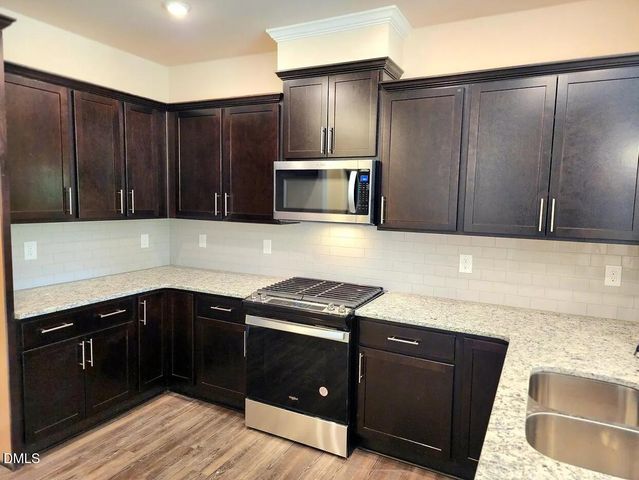 237 Truss Bridge Street, Fuquay Varina, NC 27526