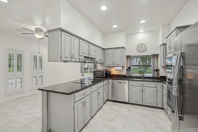 331 Whisper Wood, San Antonio, TX 78216