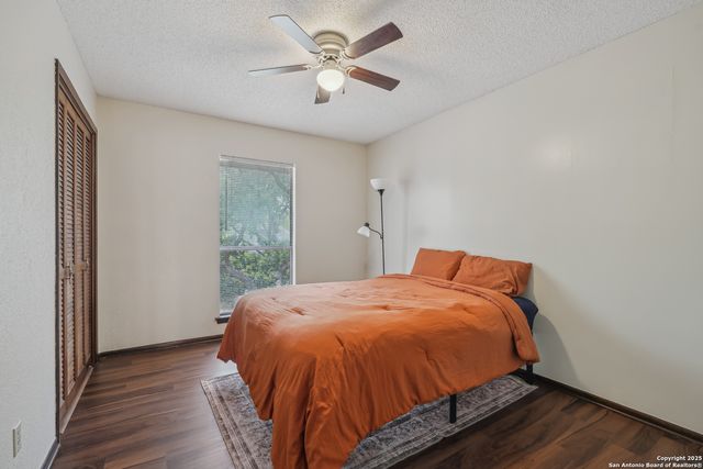 331 Whisper Wood, San Antonio, TX 78216