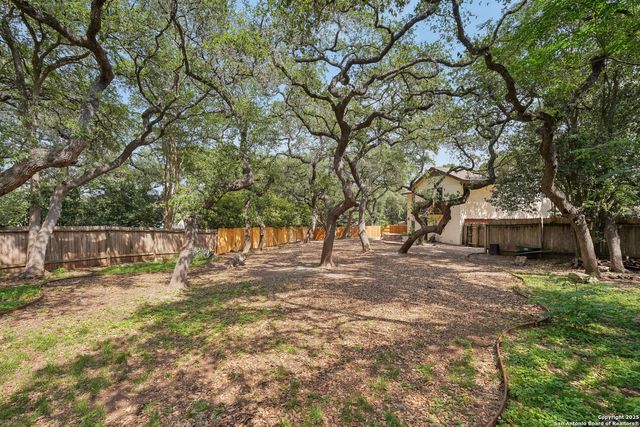 331 Whisper Wood, San Antonio, TX 78216