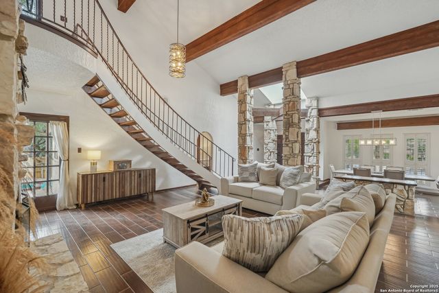 331 Whisper Wood, San Antonio, TX 78216
