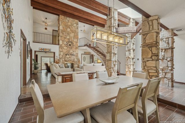 331 Whisper Wood, San Antonio, TX 78216