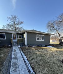 2123 Luther Avenue, Lockport, IL 60441