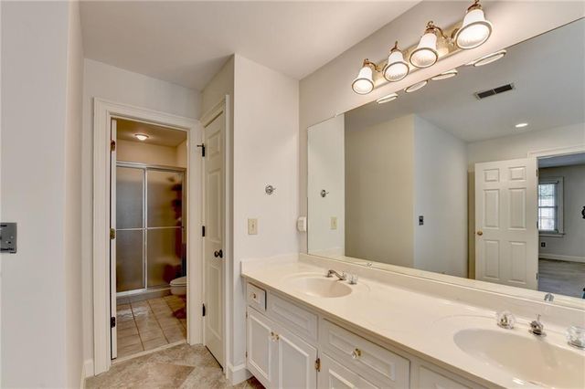 2859 Village Court, Gainesville, GA 30506