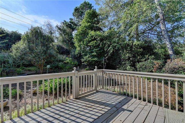 2859 Village Court, Gainesville, GA 30506