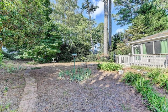 2859 Village Court, Gainesville, GA 30506