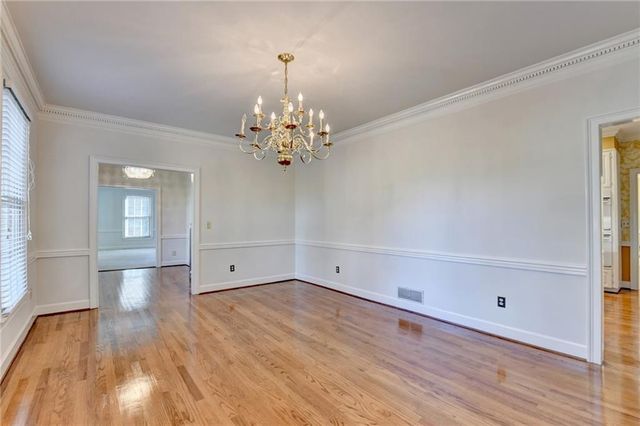 2859 Village Court, Gainesville, GA 30506