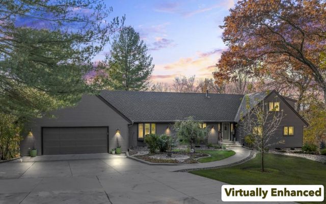 6320 Oak Meadow Lane NW, Rochester, MN 55901