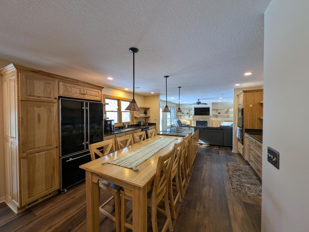 6320 Oak Meadow Lane NW, Rochester, MN 55901