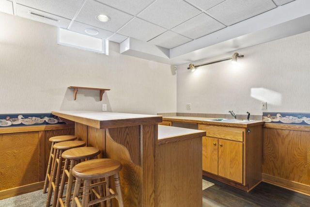 6320 Oak Meadow Lane NW, Rochester, MN 55901