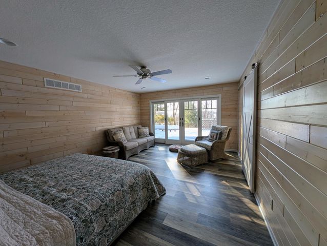 6320 Oak Meadow Lane NW, Rochester, MN 55901