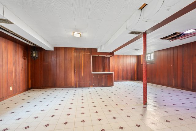 10735 S Washtenaw Avenue, Chicago, IL 60655