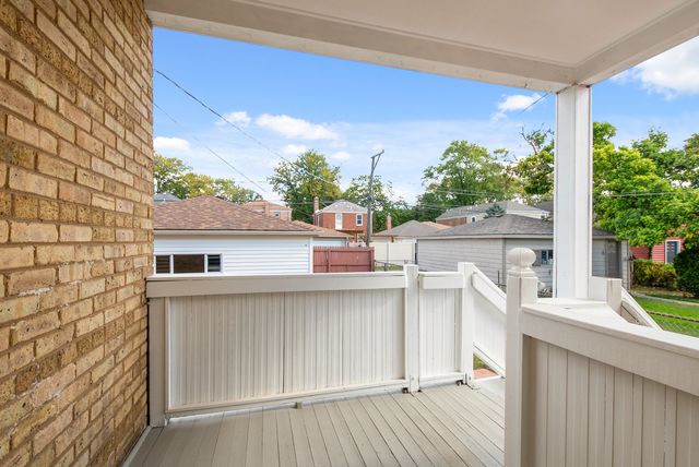 10735 S Washtenaw Avenue, Chicago, IL 60655