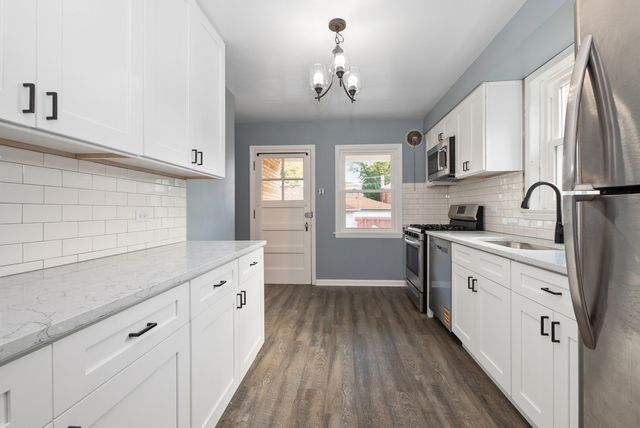 10735 S Washtenaw Avenue, Chicago, IL 60655