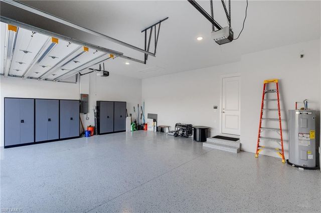 1716 Burnt Store RD N, Cape Coral, FL 33993