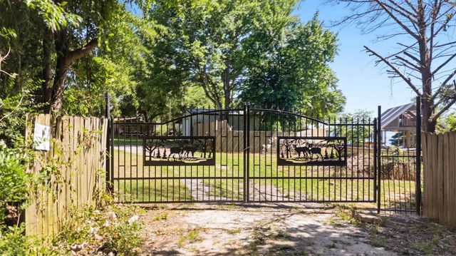 16285 County Road 189 W, Flint, TX 75762
