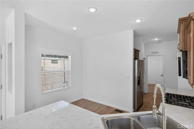 520 Pine 55, Goleta, CA 93117