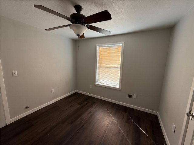 8125 Shotwell Street, Houston, TX 77016