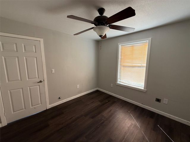 8125 Shotwell Street, Houston, TX 77016