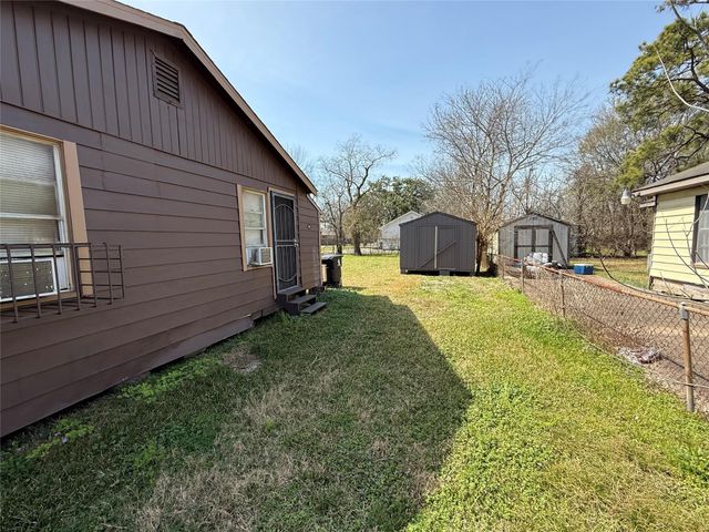 8125 Shotwell Street, Houston, TX 77016