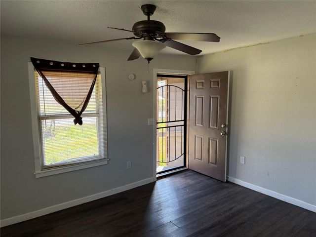 8125 Shotwell Street, Houston, TX 77016