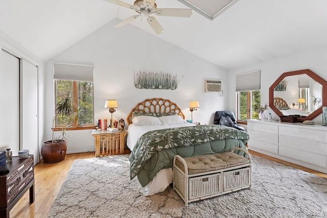 16 Argyle Lane, East Hampton, NY 11937