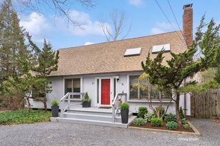 16 Argyle Lane, East Hampton, NY 11937