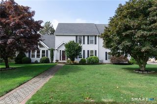 5 Mariners Way, Branford, CT 06405