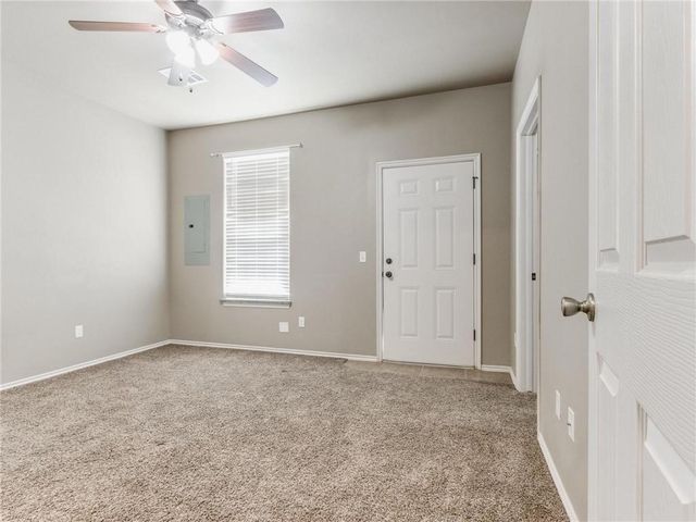 824 Aspen Drive, Kingfisher, OK 73750