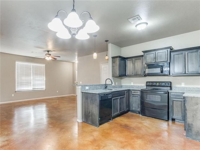 824 Aspen Drive, Kingfisher, OK 73750