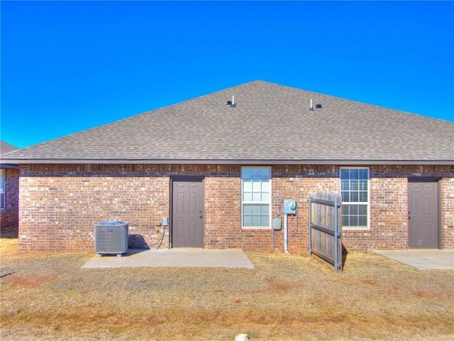 824 Aspen Drive, Kingfisher, OK 73750