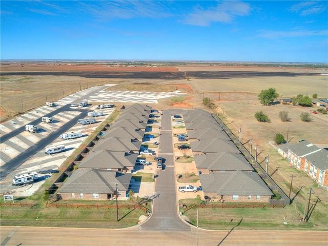 824 Aspen Drive, Kingfisher, OK 73750
