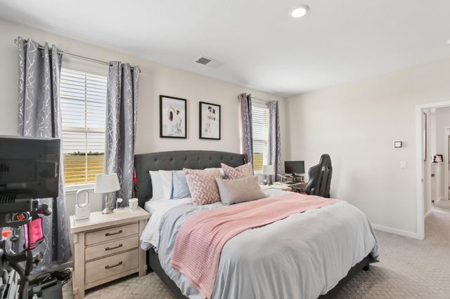 3044 Le Bourget Ln, Lincoln, CA 95648