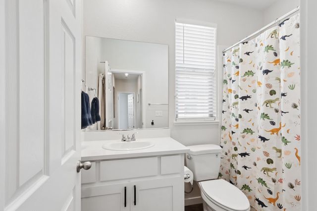 3044 Le Bourget Ln, Lincoln, CA 95648