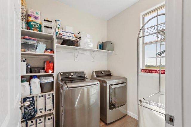 3044 Le Bourget Ln, Lincoln, CA 95648